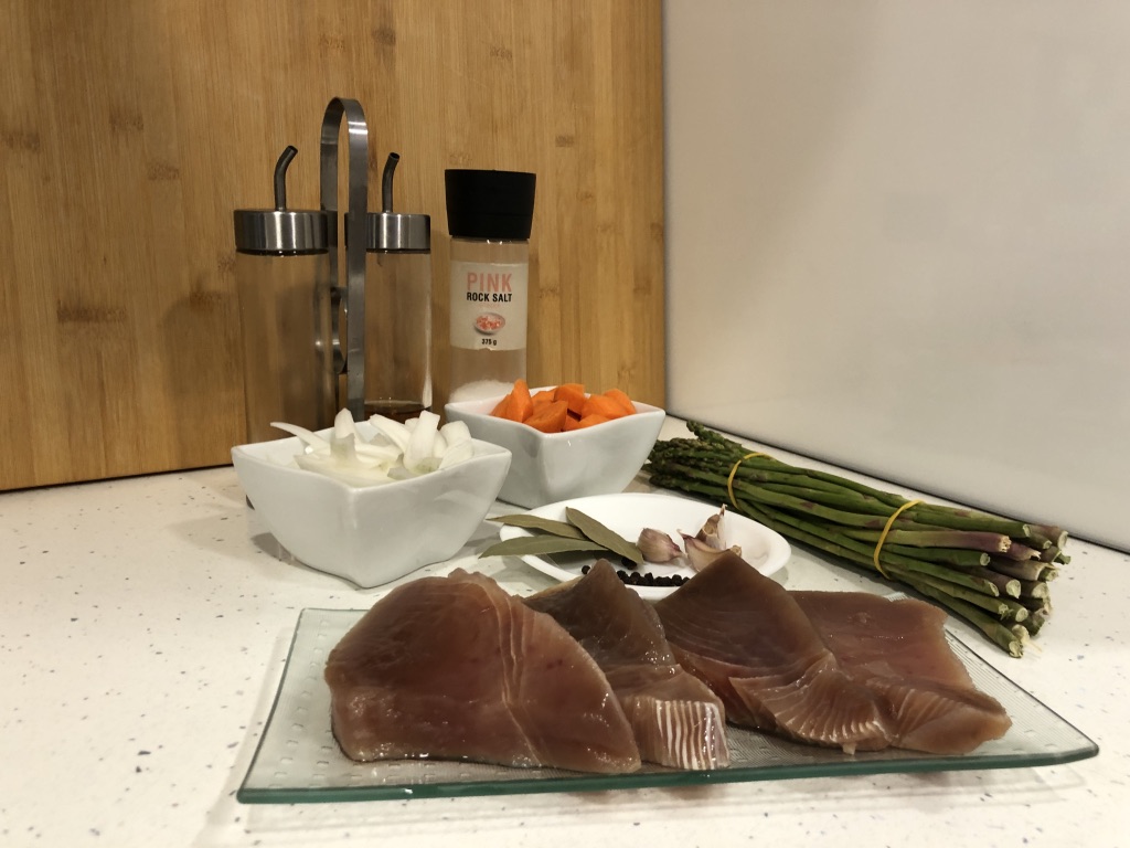 Ingredientes, para el atún en escabeche con verduras